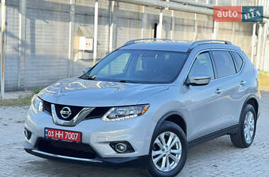 Позашляховик / Кросовер Nissan Rogue 2015 в Ковелі