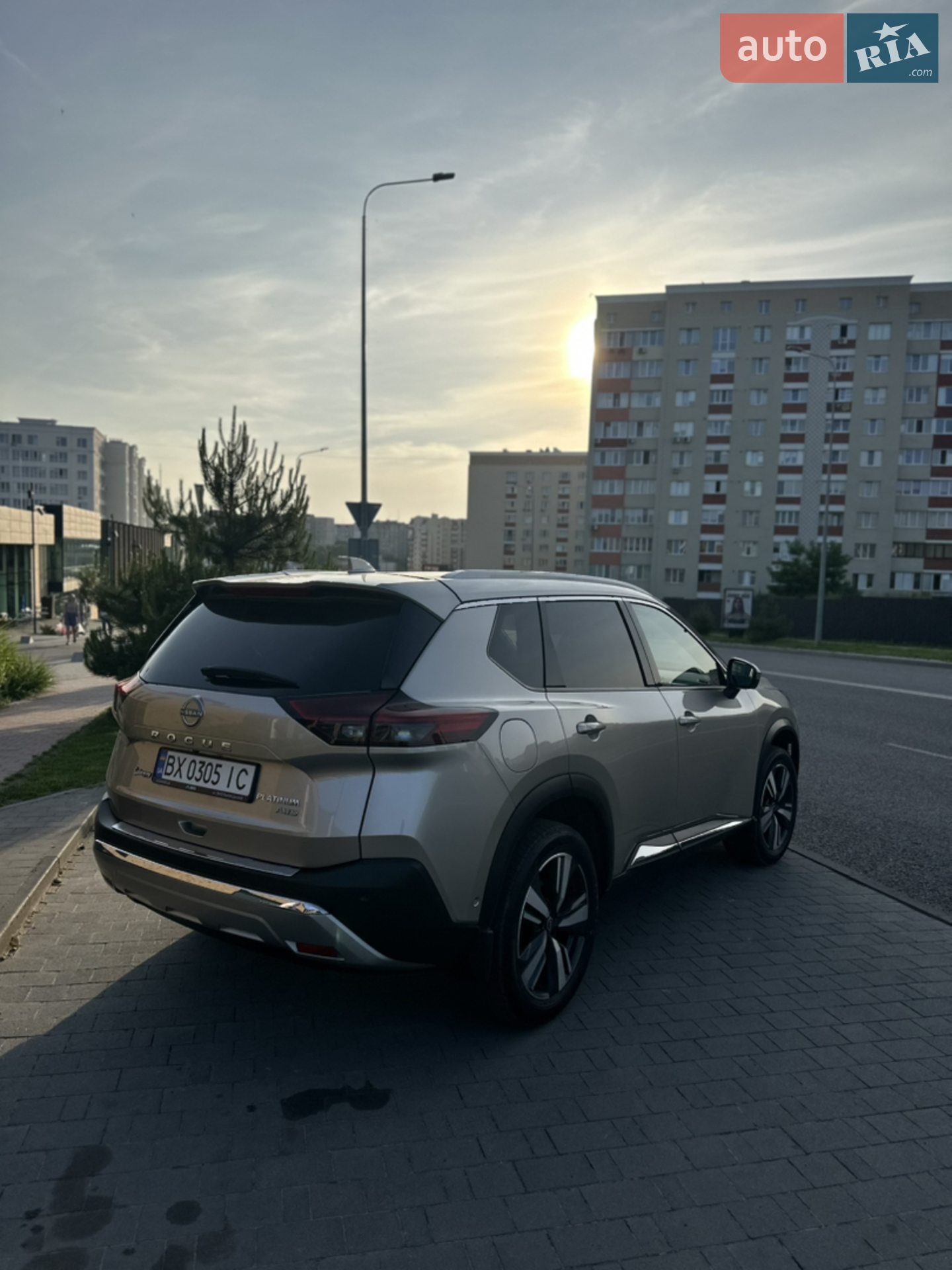2022 Nissan Rogue - мініатюра 16