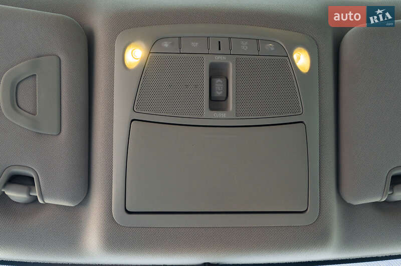 Позашляховик / Кросовер Nissan Rogue 2014 в Тернополі