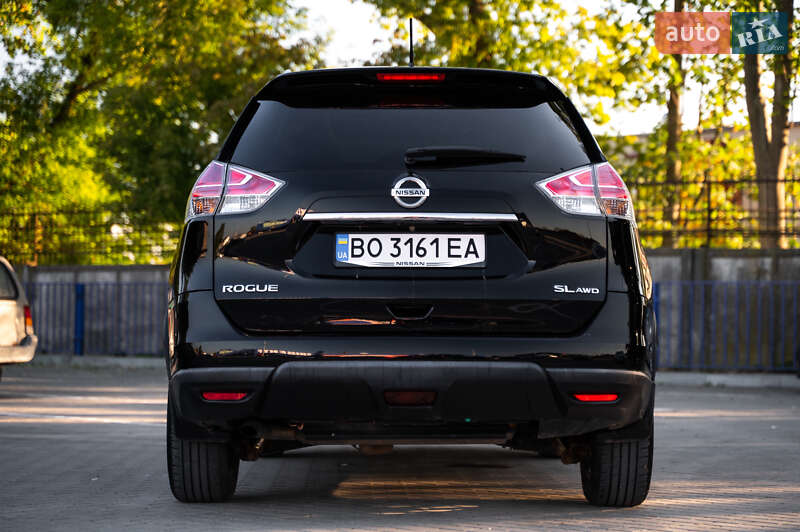 Позашляховик / Кросовер Nissan Rogue 2014 в Тернополі