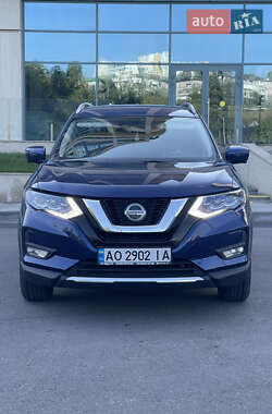 Внедорожник / Кроссовер Nissan Rogue 2017 в Днепре