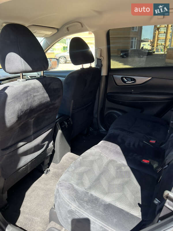 Внедорожник / Кроссовер Nissan Rogue 2016 в Одессе