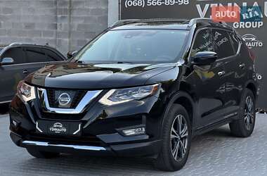Внедорожник / Кроссовер Nissan Rogue 2016 в 