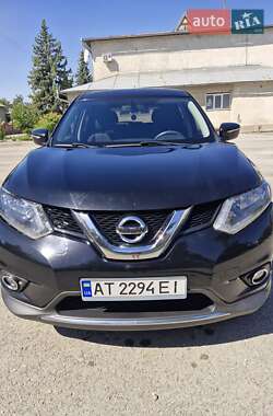 Позашляховик / Кросовер Nissan Rogue 2015 в Івано-Франківську