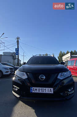 Позашляховик / Кросовер Nissan Rogue 2018 в Житомирі