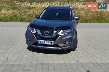 Внедорожник / Кроссовер Nissan Rogue 2018 в Хмельницком