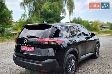 Внедорожник / Кроссовер Nissan Rogue 2021 в 