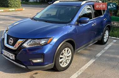 Позашляховик / Кросовер Nissan Rogue 2017 в Харкові