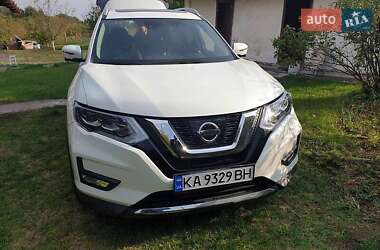 Позашляховик / Кросовер Nissan Rogue 2016 в Києві