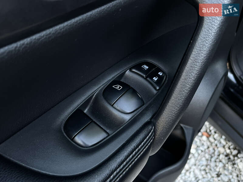 Внедорожник / Кроссовер Nissan Rogue 2015 в Харькове фото 12 Внедорожник / Кроссовер Nissan Rogue 2015 в Харькове