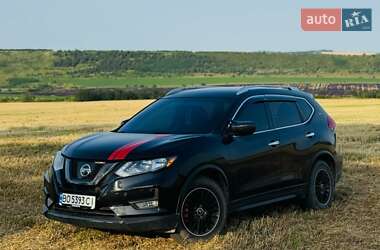 Позашляховик / Кросовер Nissan Rogue 2017 в Мельниці-Подільській