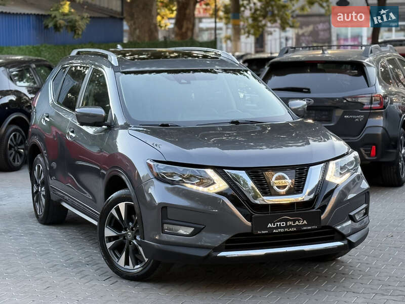 Внедорожник / Кроссовер Nissan Rogue 2017 в Одессе