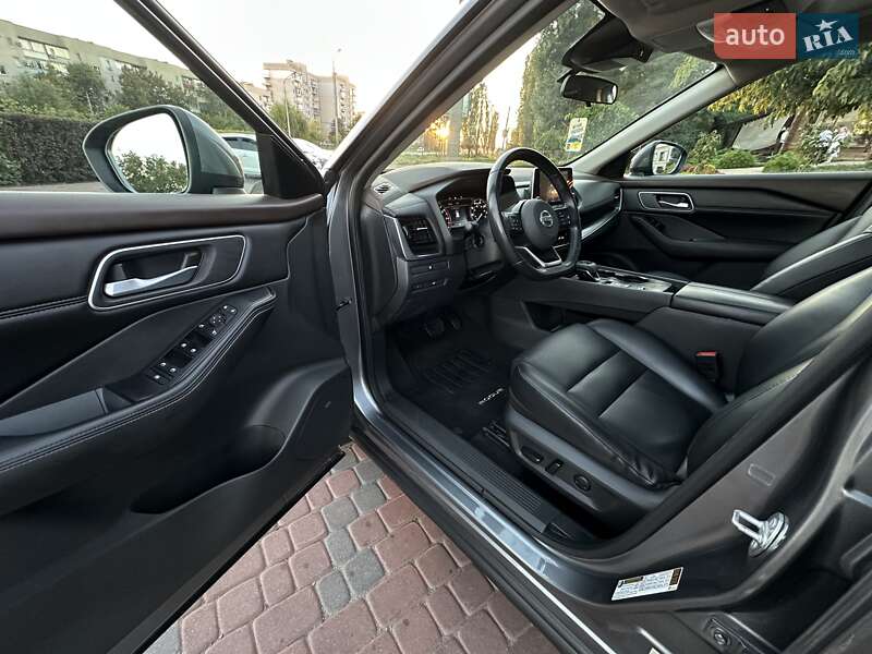 Внедорожник / Кроссовер Nissan Rogue 2021 в Одессе