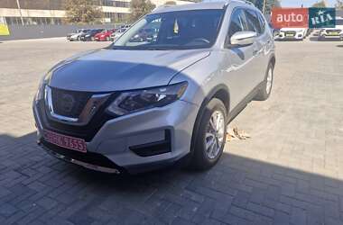 Внедорожник / Кроссовер Nissan Rogue 2018 в Кременчуге