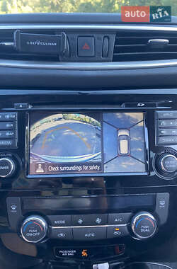 Внедорожник / Кроссовер Nissan Rogue 2014 в Львове