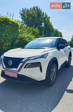 Позашляховик / Кросовер Nissan Rogue 2021 в Дніпрі