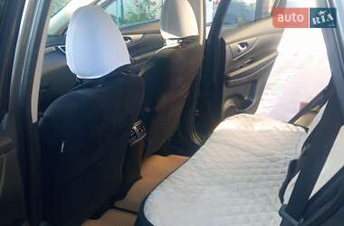 Внедорожник / Кроссовер Nissan Rogue 2014 в Борщеве