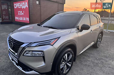Позашляховик / Кросовер Nissan Rogue 2020 в Києві