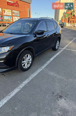 Внедорожник / Кроссовер Nissan Rogue 2016 в Броварах