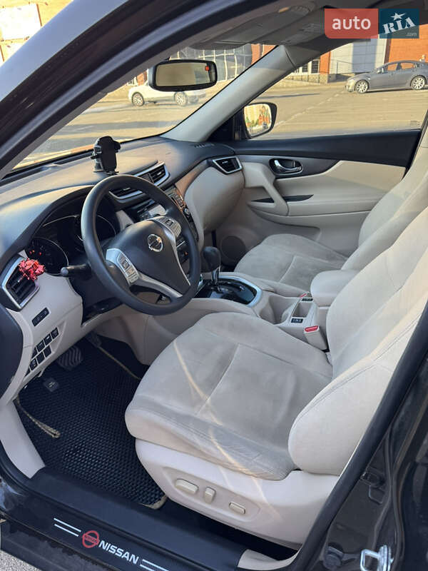 Внедорожник / Кроссовер Nissan Rogue 2016 в Броварах