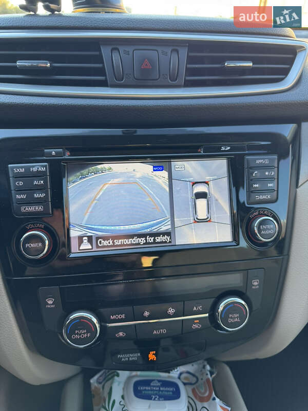 Внедорожник / Кроссовер Nissan Rogue 2016 в Броварах