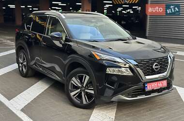 Позашляховик / Кросовер Nissan Rogue 2023 в Києві