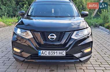 Позашляховик / Кросовер Nissan Rogue 2016 в Горохові