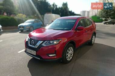 Позашляховик / Кросовер Nissan Rogue 2016 в Києві