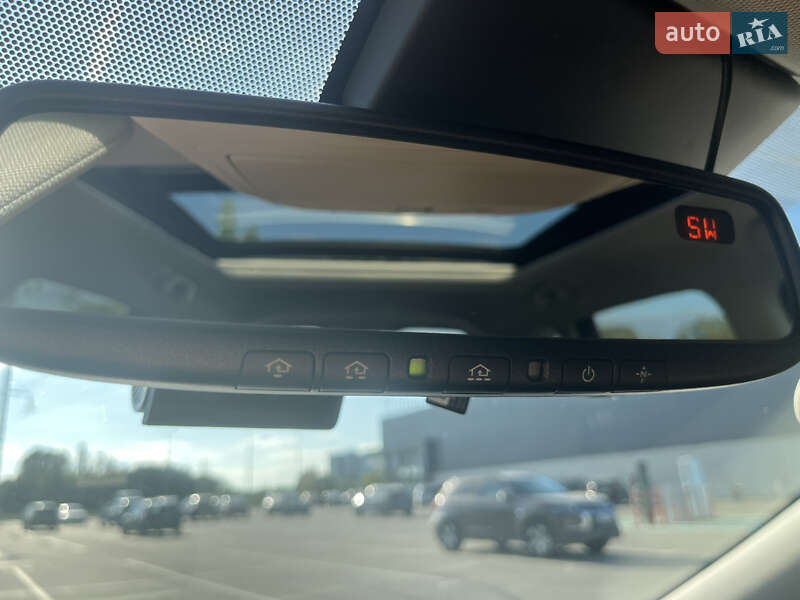 Внедорожник / Кроссовер Nissan Rogue 2017 в Ирпене