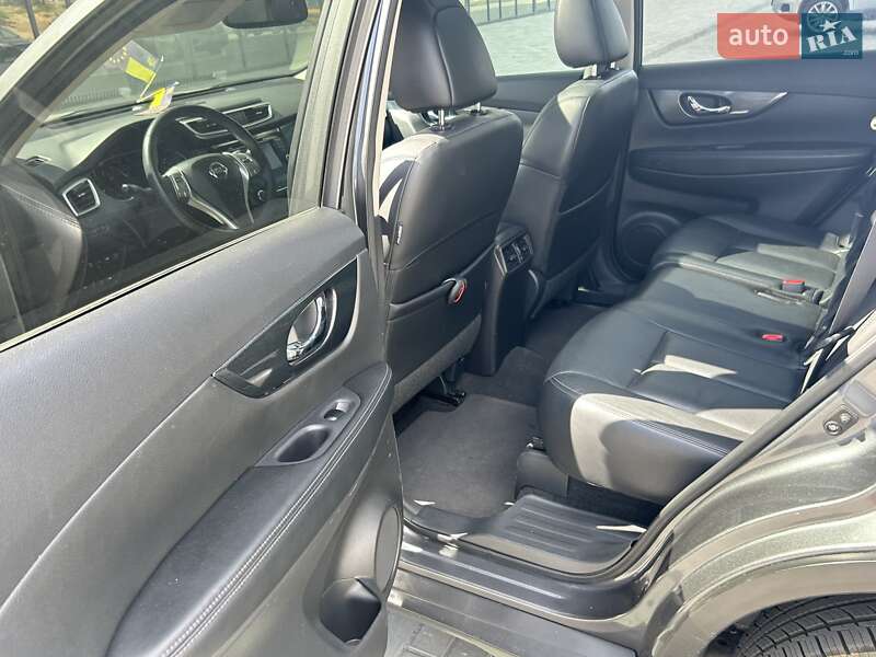 Позашляховик / Кросовер Nissan Rogue 2015 в Дніпрі фото 16 Позашляховик / Кросовер Nissan Rogue 2015 в Дніпрі
