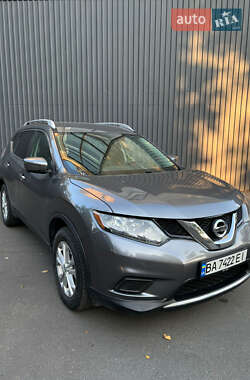 Внедорожник / Кроссовер Nissan Rogue 2016 в Кропивницком