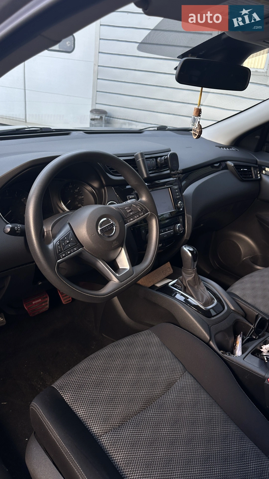 2019 Nissan Rogue - мініатюра 27