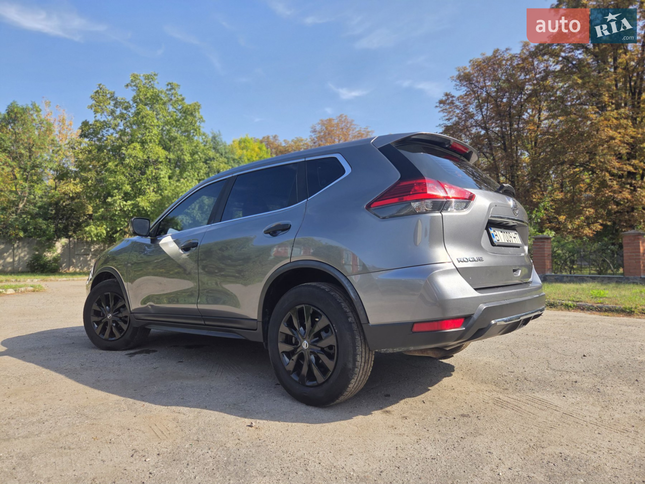 2017 Nissan Rogue - мініатюра 18