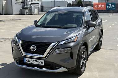 Внедорожник / Кроссовер Nissan Rogue 2020 в Киеве