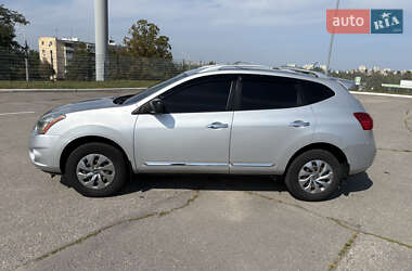 Внедорожник / Кроссовер Nissan Rogue 2014 в 
