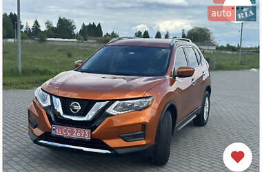 Позашляховик / Кросовер Nissan Rogue 2018 в Києві