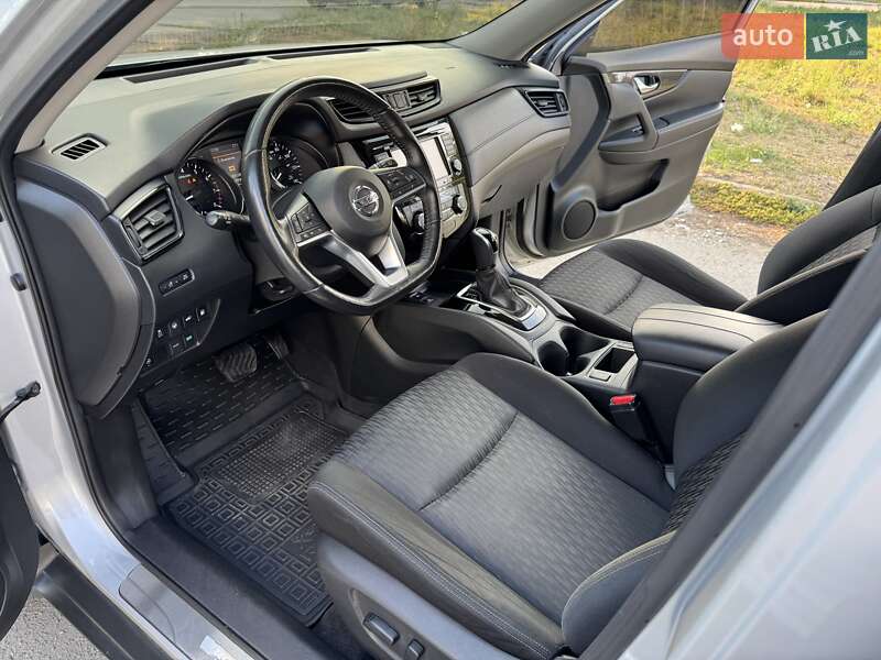 Внедорожник / Кроссовер Nissan Rogue 2019 в Днепре