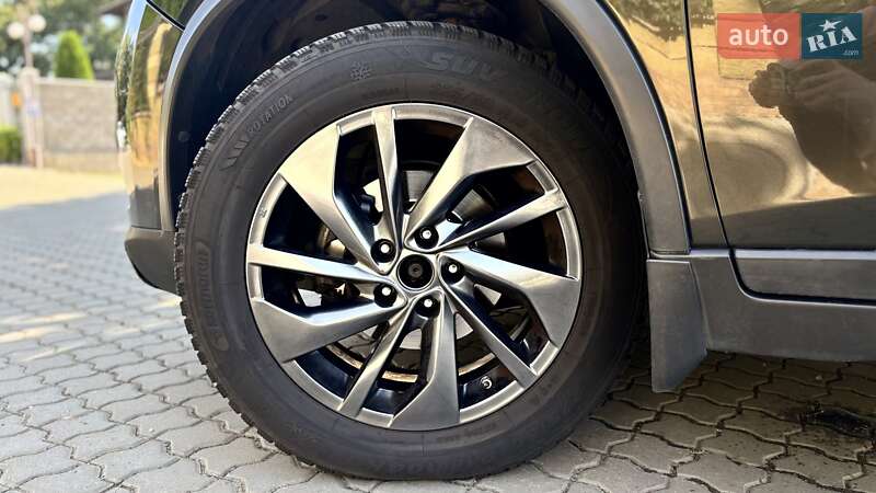 Внедорожник / Кроссовер Nissan Rogue 2015 в Одессе фото 28 Внедорожник / Кроссовер Nissan Rogue 2015 в Одессе