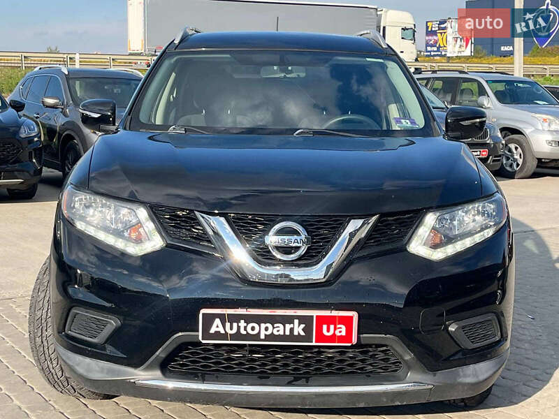 Внедорожник / Кроссовер Nissan Rogue 2015 в Львове