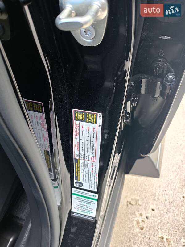 Позашляховик / Кросовер Nissan Rogue 2024 в Острозі фото 17 Позашляховик / Кросовер Nissan Rogue 2024 в Острозі