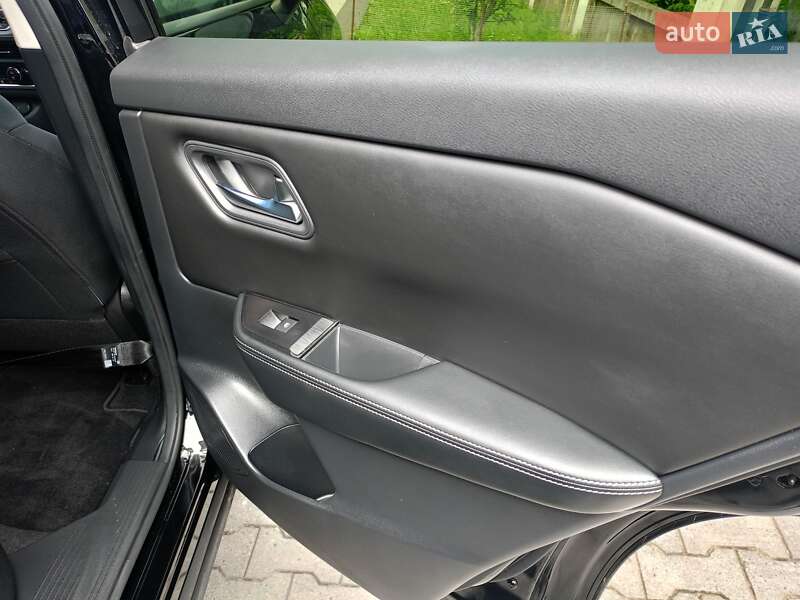 Позашляховик / Кросовер Nissan Rogue 2024 в Острозі фото 30 Позашляховик / Кросовер Nissan Rogue 2024 в Острозі