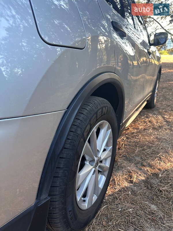 Позашляховик / Кросовер Nissan Rogue 2017 в Дніпрі фото 14 Позашляховик / Кросовер Nissan Rogue 2017 в Дніпрі
