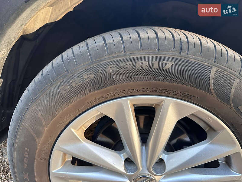 Позашляховик / Кросовер Nissan Rogue 2017 в Дніпрі фото 18 Позашляховик / Кросовер Nissan Rogue 2017 в Дніпрі
