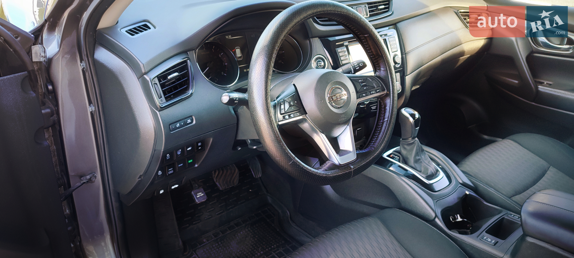 2017 Nissan Rogue - мініатюра 25