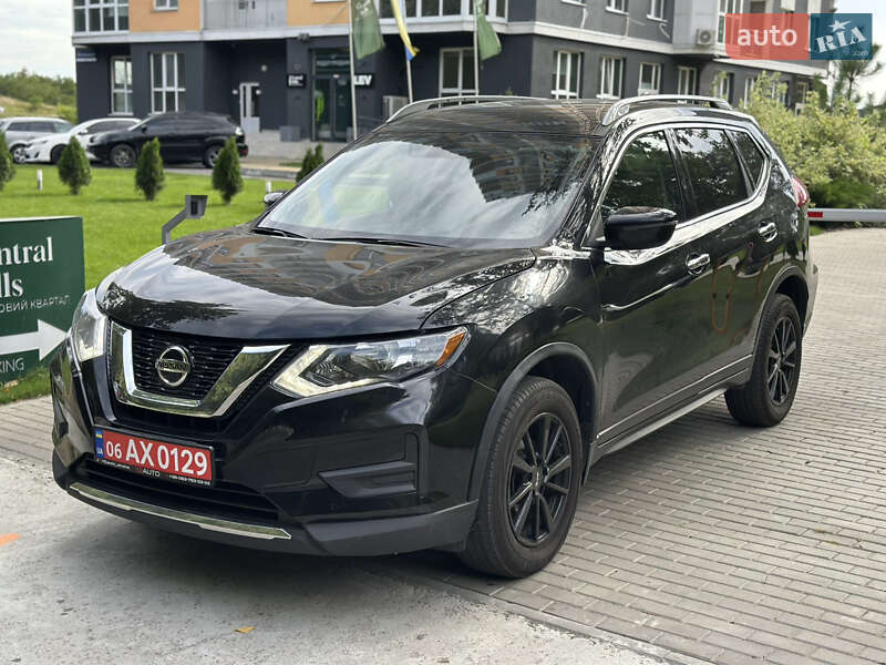 Nissan Rogue 2020