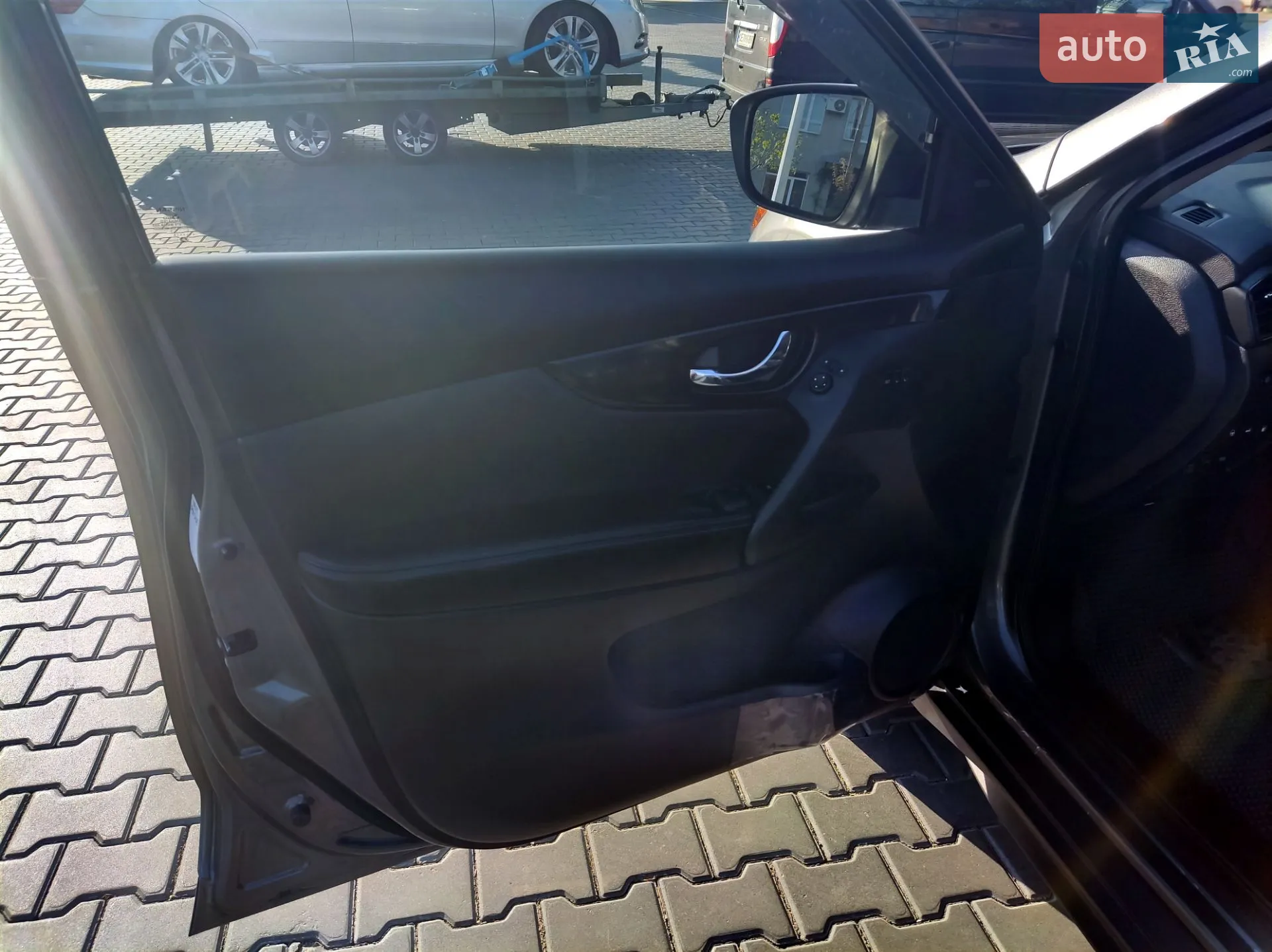 2019 Nissan Rogue - мініатюра 13