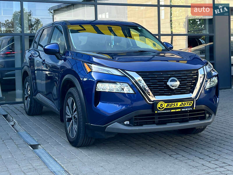 Внедорожник / Кроссовер Nissan Rogue 2023 в 