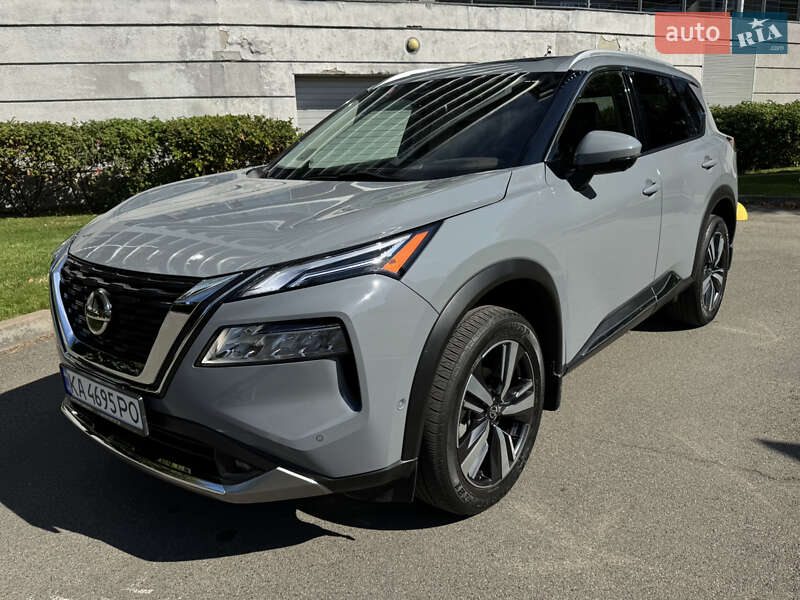 Позашляховик / Кросовер Nissan Rogue 2021 в Києві