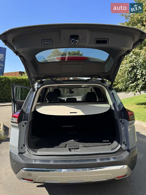 Позашляховик / Кросовер Nissan Rogue 2021 в Києві