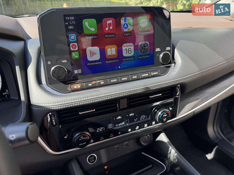 Позашляховик / Кросовер Nissan Rogue 2021 в Києві